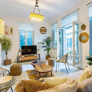 شقة Exceptional Flat 1 Min To Metro & Galata Tower, اسطنبول